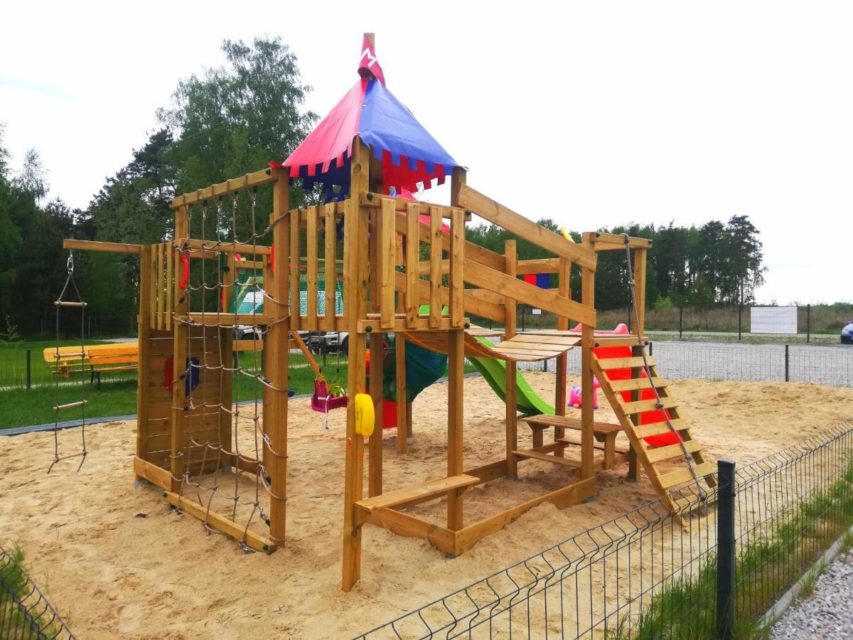 Grabska Osada Apartamenty - 100M Od Suntago Park-Domki Ogrzewane Caloroczne Mszczonów Εξωτερικό φωτογραφία